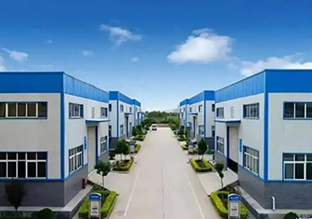 贏信凈水設(shè)備廠家